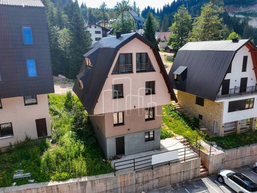 Einfamilienhaus zum Kauf 332.340 € 8 Zimmer 69 m² Grundstück Pale 71423