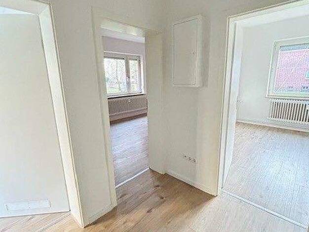 Wohnung zur Miete 349 € 2 Zimmer 48,2 m² EG frei ab 27.12.2025 Pommersche Straße 17 Bant Wilhelmshaven 26382