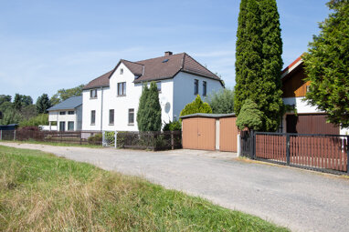 Mehrfamilienhaus zum Kauf 249.000 € 8 Zimmer 197 m² 1.125 m² Grundstück Niederwiesa Niederwiesa 09577