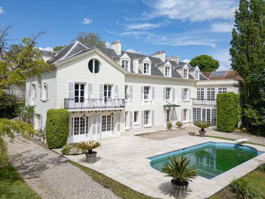 Einfamilienhaus zum Kauf 2.485.000 € 20 Zimmer 660 m² Le Village Louveciennes 78430