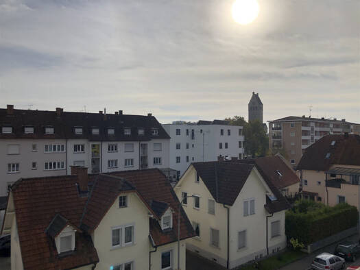 Wohnung zur Miete 690 € 2 Zimmer 72,2 m² 3. Geschoss frei ab 01.10.2025 Singen Singen 78224