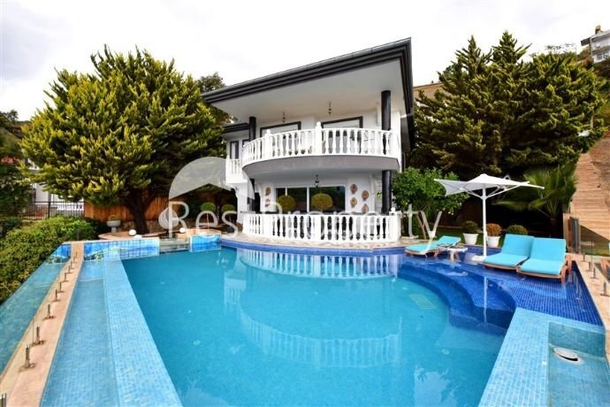 Villa zum Kauf provisionsfrei 880.000 € 4 Zimmer 250 m²<br/>Wohnfläche 440 m²<br/>Grundstück ab sofort<br/>Verfügbarkeit Tepe Alanya