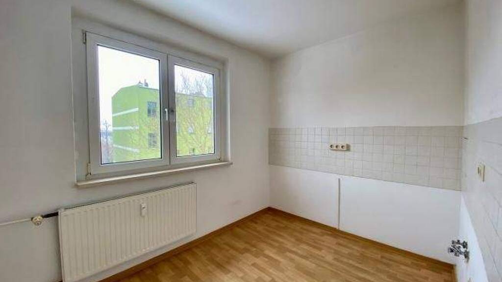 Studio zur Miete 239 € 1 Zimmer 36,1 m² 2. Geschoss Pienestraße 18 Oschersleben 39387