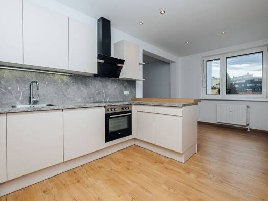 Wohnung zum Kauf 279.900 € 4 Zimmer 3. Geschoss Wiener Straße 60 Lend Graz 8020
