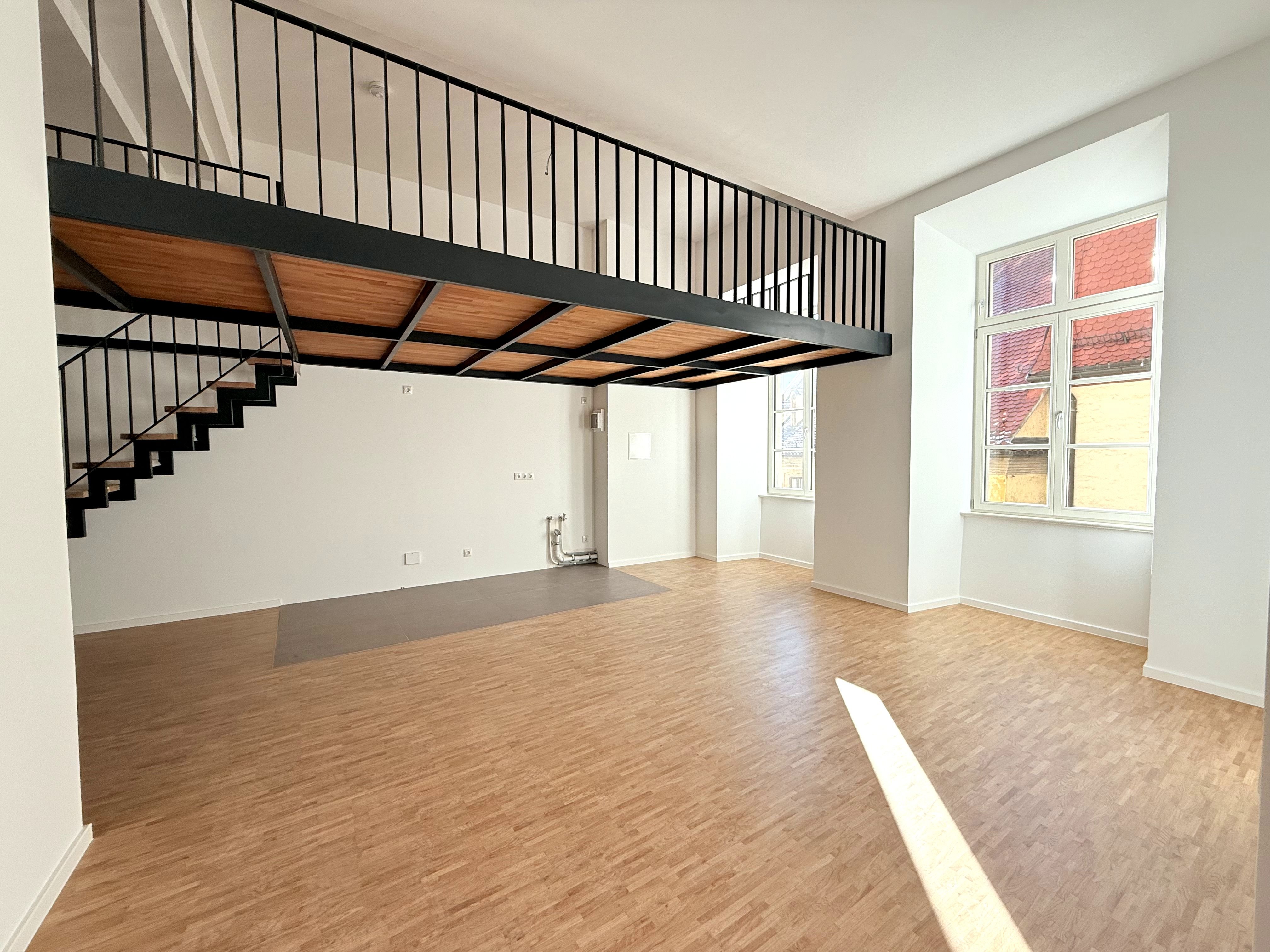 Wohnung zur Miete 500 € 1 Zimmer 56,4 m²<br/>Wohnfläche 1.<br/>Geschoss 15.01.2025<br/>Verfügbarkeit Merseburg Merseburg 06217