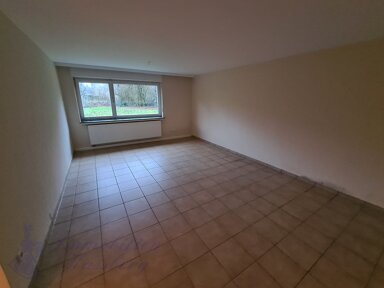 Wohnung zur Miete 410 € 2 Zimmer 62,3 m² frei ab sofort Hiddesen Detmold / Hiddesen 32760