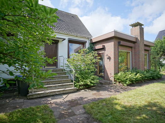 Einfamilienhaus zum Kauf 199.000 € 4 Zimmer 133 m² 685 m² Grundstück Bremerhaven 27578