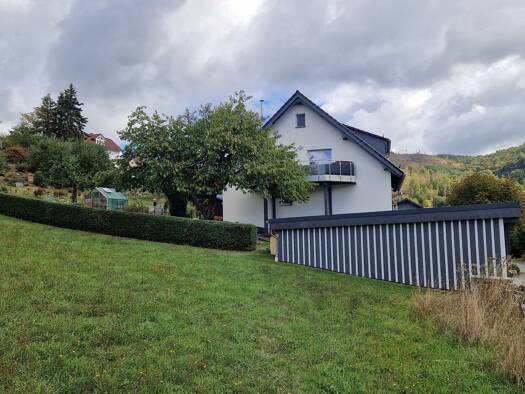 Wohnung zur Miete 700 € 3 Zimmer 100 m² Geschoss 1/2 frei ab 01.12.2026 Puderbach Bad Laasphe 57334
