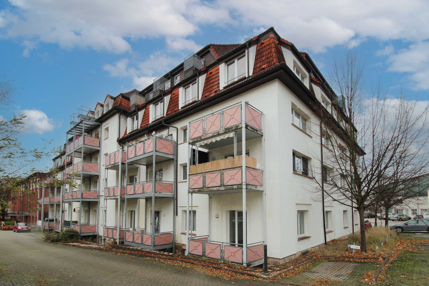 Immobilie zum Kauf als Kapitalanlage geeignet 27.000 € 2 Zimmer 56 m²<br/>Fläche Yorckgebiet 230 Chemnitz 09130