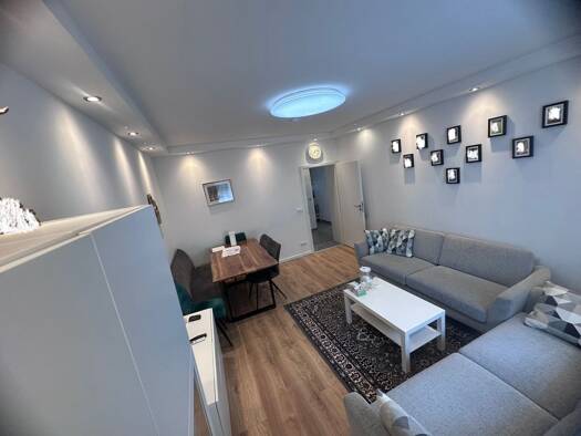 Wohnung zum Kauf provisionsfrei 369.000 € 3 Zimmer 72 m² Geschoss 1/5 Humboldtstraße 85 Lichtenhof Nürnberg 90459