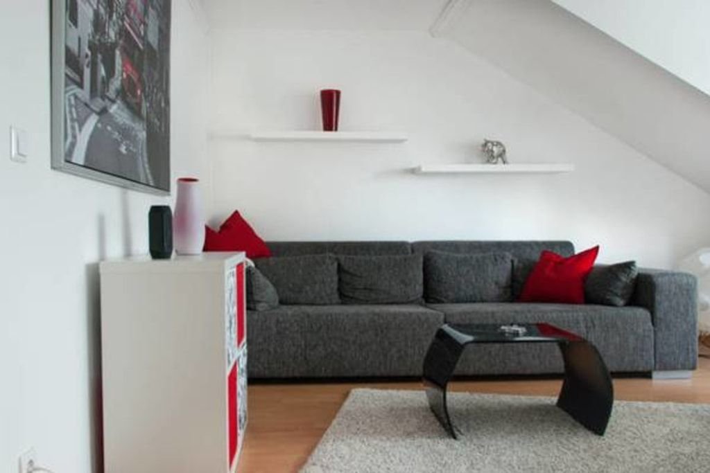 Wohnung zur Miete Wohnen auf Zeit 1.550 € 2 Zimmer 45 m²<br/>Wohnfläche 03.10.2024<br/>Verfügbarkeit Am Kaninsberg Königsdorf Frechen 50226