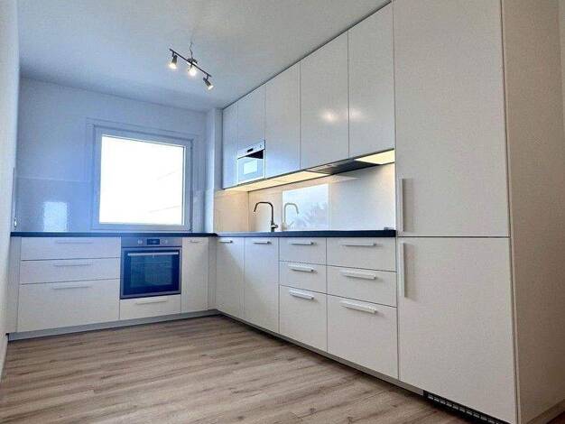 Wohnung zur Miete 1.220 € 3 Zimmer 85 m² Rethwiese 40 Pinneberg 25421