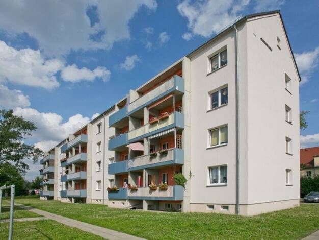 Wohnung zur Miete 583 € 3 Zimmer 67,7 m² 1. Geschoss frei ab 16.05.2026 Reicker Str. 76 a Reick Dresden 01237