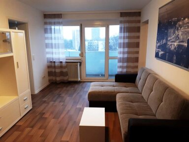 Wohnung zur Miete Wohnen auf Zeit 1.699 € 2 Zimmer 52 m² frei ab 04.01.2025 Planetenring Trierer Straße Nürnberg 90471