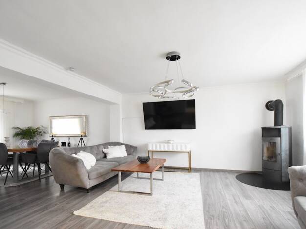 Einfamilienhaus zum Kauf 449.000 € 9 Zimmer 202 m² 220 m² Grundstück Sinsheim 74889