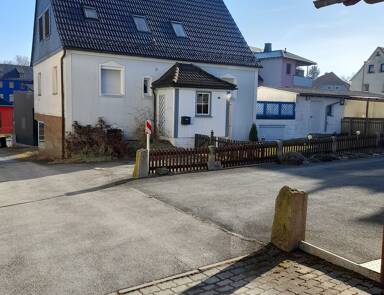 Haus zum Kauf 99.500 € 6 Zimmer 100 m² 272 m² Grundstück frei ab sofort Faber-Castell Str. 20 Geroldsgrün Geroldsgrün 95179