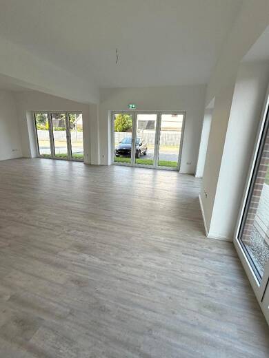 Verkaufsfläche zur Miete - Erstbezug 1.000 € 73,9 m² Verkaufsfläche Lindenallee 73c Bexhövede Loxstedt 27612