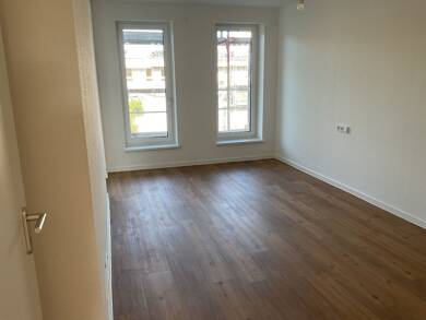 Wohnung zur Miete 831 € 2 Zimmer 59,3 m² Dachgeschoss frei ab 01.08.2025 Dietesheimer Straße 20 Fechenheim Frankfurt am Main 60386
