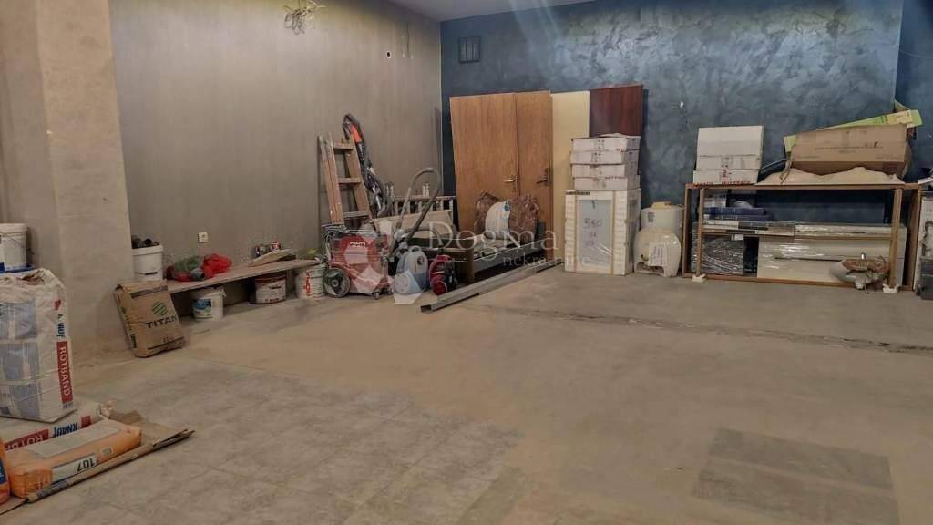 Ladenfläche zur Miete 850 € 1 Zimmer Vodice