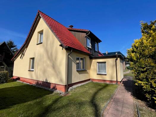 Haus zum Kauf 499.000 € 10 Zimmer 290 m² 945 m² Grundstück Wiek 18556