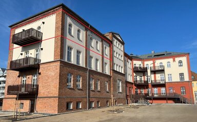 Wohnung zur Miete 1.704 € 4 Zimmer 106,5 m² 3. Geschoss frei ab 01.06.2025 Werdervorstadt Schwerin 19055