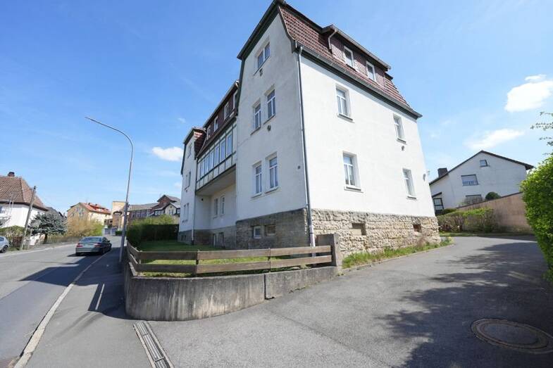 Wohnung zur Miete 450 € 3 Zimmer 53 m² 2. Geschoss frei ab sofort Oeslau Rödental 96472