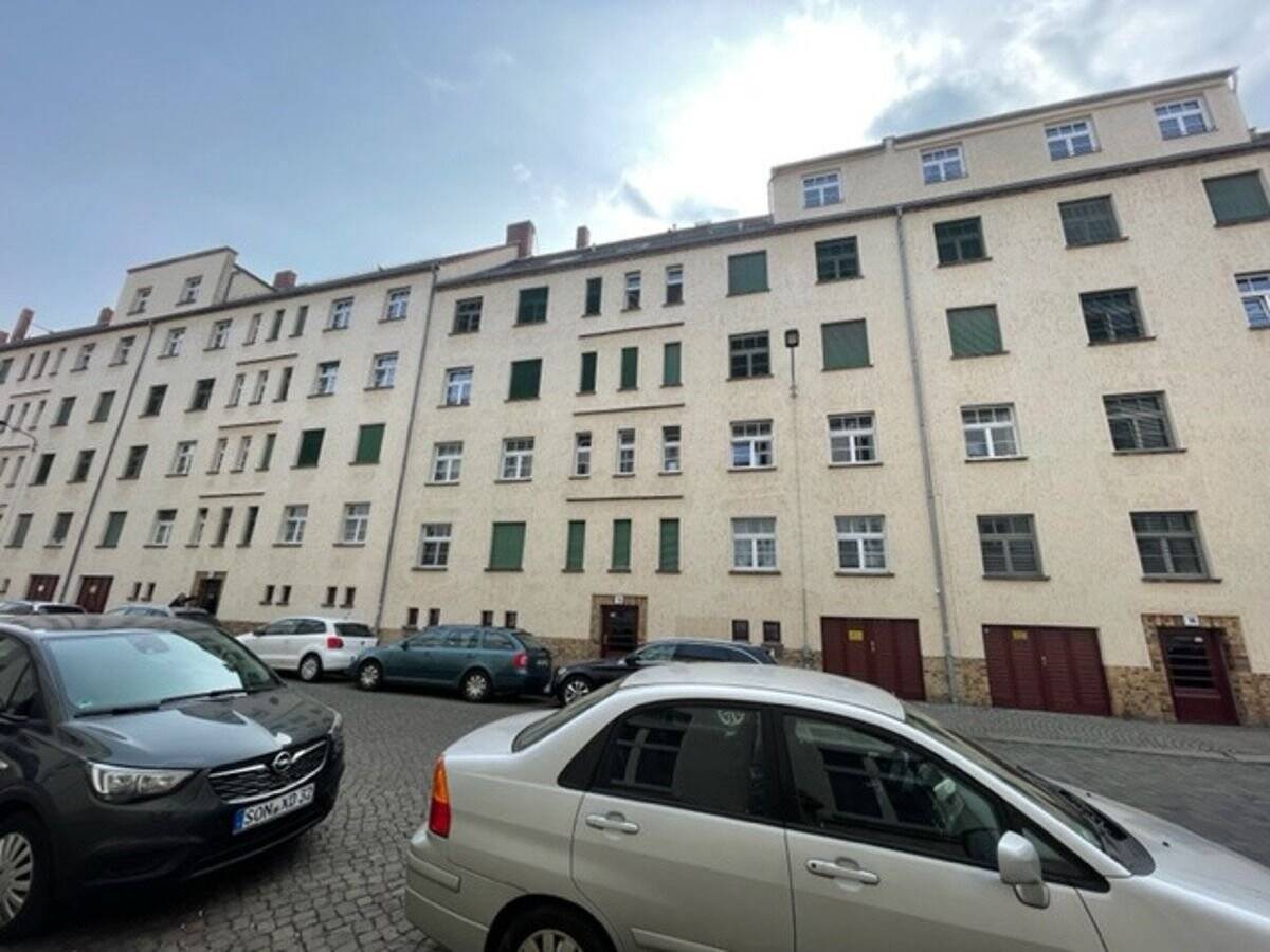 Property thumbnail 9