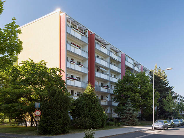Wohnung zur Miete 566 € 3 Zimmer 64,3 m² frei ab 12.09.2026 Senftenberger Straße 34 Prohlis-Süd Ortsamtsbereich Prohlis 01239