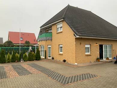 Einfamilienhaus zum Kauf 370.000 € 6 Zimmer 154 m² 647 m² Grundstück Gartenstadt Frankfurt Oder 15236