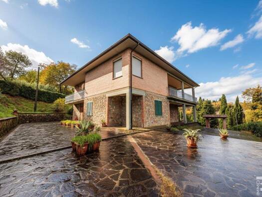 Haus zum Kauf 625.000 € 3 Zimmer 280 m² 5.000 m² Grundstück frei ab sofort Lajatico