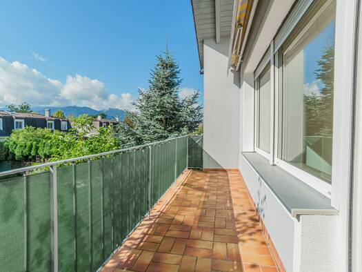 Wohnung zur Miete 1.300 € 3 Zimmer 99 m² Geschoss 1/2 frei ab 01.11.2026 Raubling Raubling 83064