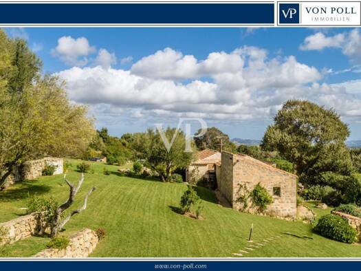 Einfamilienhaus zum Kauf 850.000 € 8 Zimmer 500 m² 100.000 m² Grundstück Luogosanto 07020