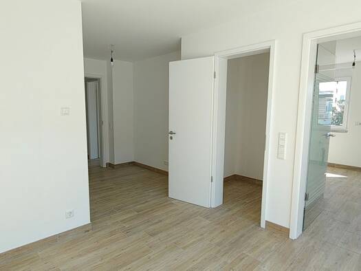 Wohnung zum Kauf - Neubau provisionsfrei 693.900 € 3 Zimmer 72,7 m² 2. Geschoss frei ab sofort Obere Bahnhofstr. 32 Germering 82110