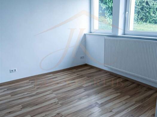 Wohnung zum Kauf 172.000 € 2 Zimmer 47 m² EG Backnang 71522