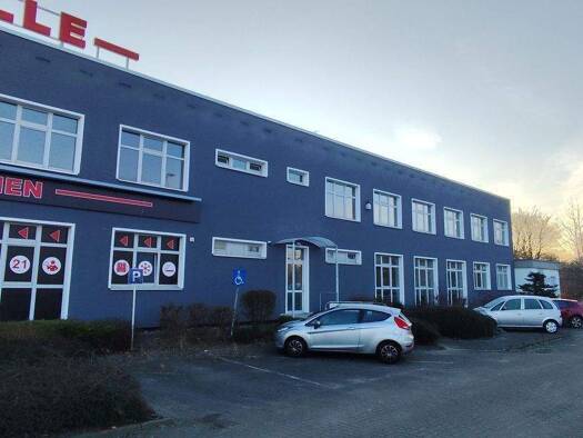 Büro zur Miete 4.500 € 15 Zimmer 480 m² Bürofläche teilbar von 80 m² bis 240 m² Trelleborger Straße 1 Lütten Klein Rostock 18107