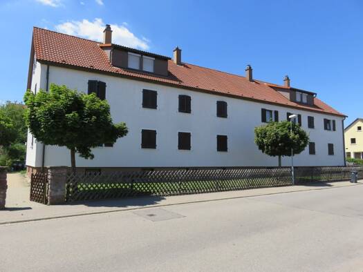 Wohnung zur Miete 445 € 3 Zimmer 49,5 m² 1. Geschoss frei ab sofort Ostlandstraße 4 Wimberg Calw 75365
