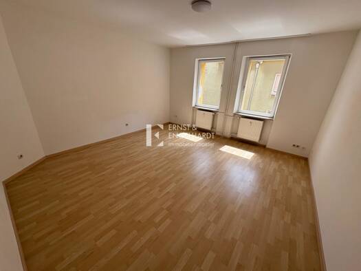 Wohnung zur Miete 420 € 2 Zimmer 49,3 m² Innenstadt Schweinfurt 97421