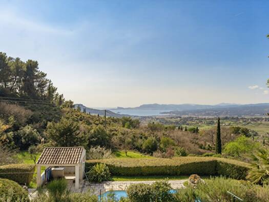 Einfamilienhaus zum Kauf 1.190.000 € 210 m² 7.330 m² Grundstück La Cadière-d'Azur 83740