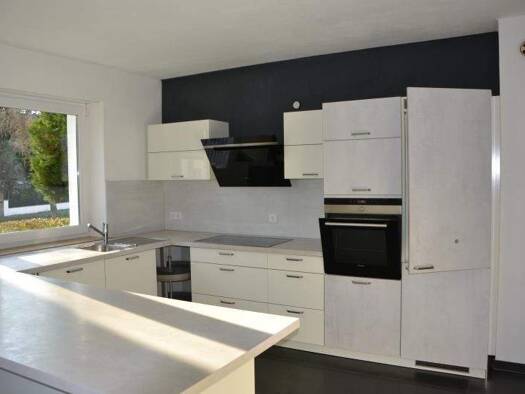 Wohnung zur Miete 760 € 2 Zimmer 83 m² Mainburg 84048