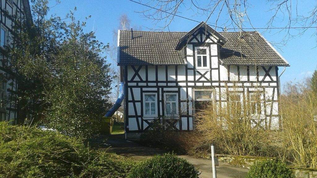 Mehrfamilienhaus zum Kauf als Kapitalanlage geeignet 220.000 € 134 m² 3.700 m² Grundstück Mehren 57635