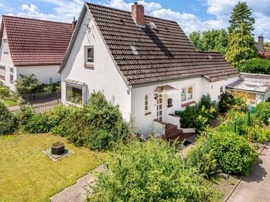 Haus zum Kauf 299.000 € 4 Zimmer 74 m² 448 m² Grundstück frei ab sofort Halstenbek 25469