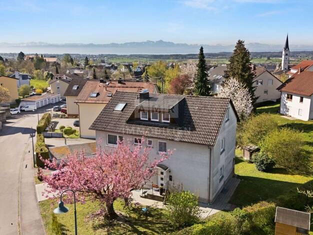 Mehrfamilienhaus zum Kauf 534.000 € 9 Zimmer 221 m² 734 m² Grundstück Markdorf 88677