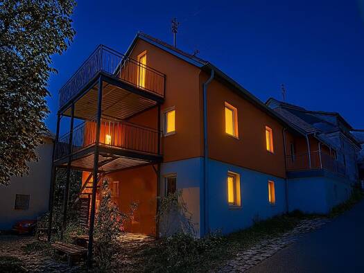 Haus zur Miete 1.600 € 7 Zimmer 170 m² 201 m² Grundstück Heimsheim 71296
