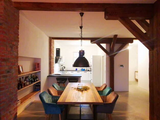 Reihenendhaus zur Miete 2.200 € 5 Zimmer 223 m² 225 m² Grundstück frei ab 01.08.2025 Obertraubling Obertraubling 93083