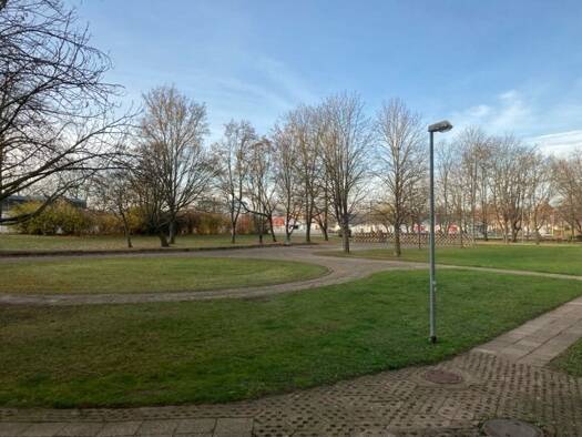 Wohnung zur Miete 314 € 1 Zimmer 44,6 m² 1. Geschoss frei ab 20.12.2025 Prager Straße 1 Berliner Platz Erfurt 99091