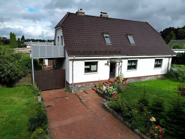 Mehrfamilienhaus zum Kauf 359.000 € 7 Zimmer 190 m² 1.086 m² Grundstück Sanitz 18190