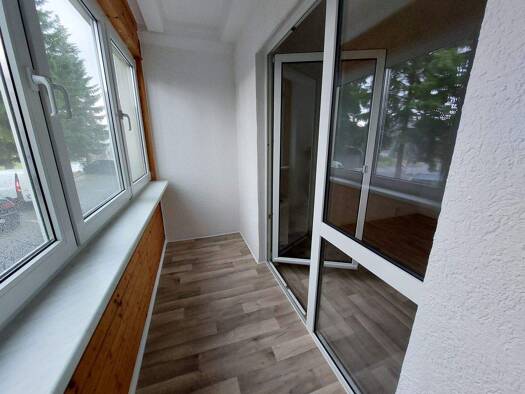 Wohnung zur Miete 326 € 2 Zimmer 48,2 m² 1. Geschoss Gräfenrodaer Straße 30 Oberhof 98559