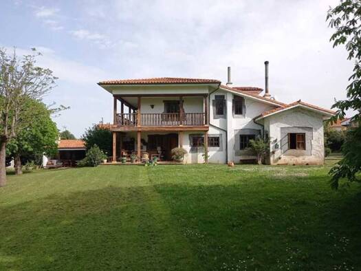Chalet zum Kauf 1.180.000 € 5 Zimmer 509 m² GIRASOLES 136 Gijón / Xixón 33203