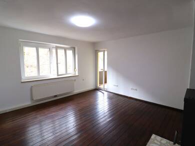 Wohnung zur Miete 950 € 3 Zimmer 72,9 m² frei ab 01.09.2025 Achdorf Landshut 84036