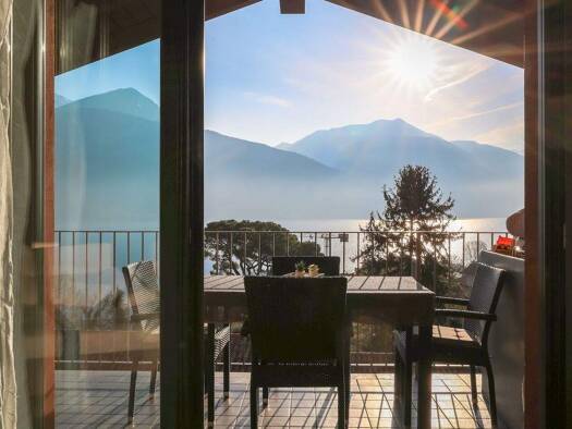 Wohnung zum Kauf 455.000 € 3 Zimmer 100 m² Seeblick Musso 22010